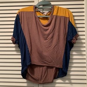 ☀️ 2 for $10 ☀️ JULIE’S CLOSET colorblock top size US S